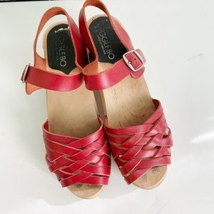 Red Ugglebo Clogs